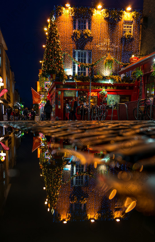 DSC7294 
 Christmas spirit.,temple bar, temple bar Street, Dublin 2,picture, Marian Iustin Farcas