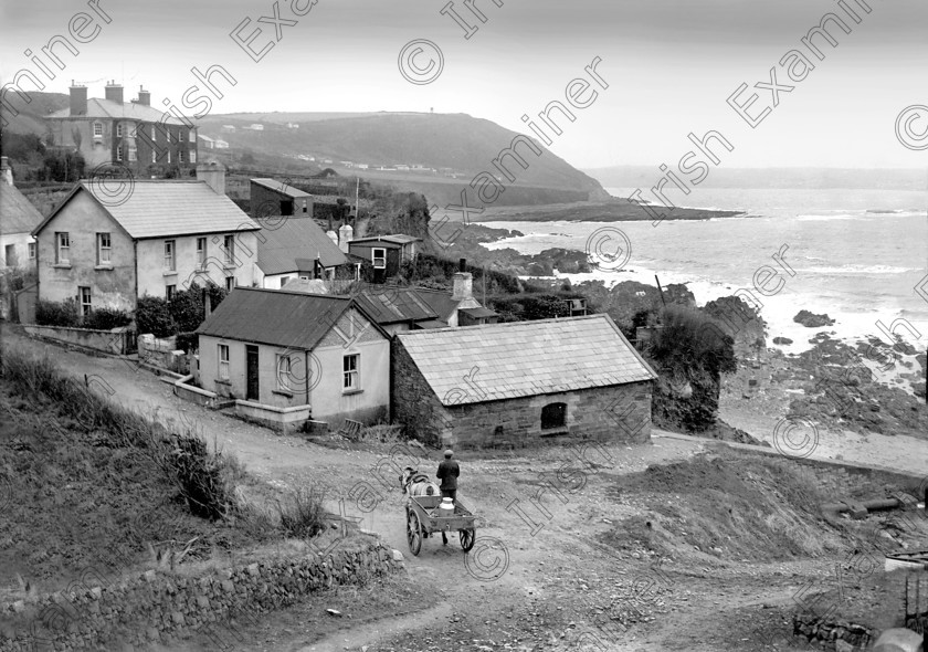 599410 
 For County -
The South Cork coastal village of Myrtleville pictured in 1932. Ref. 275A Old black and white villages seaside