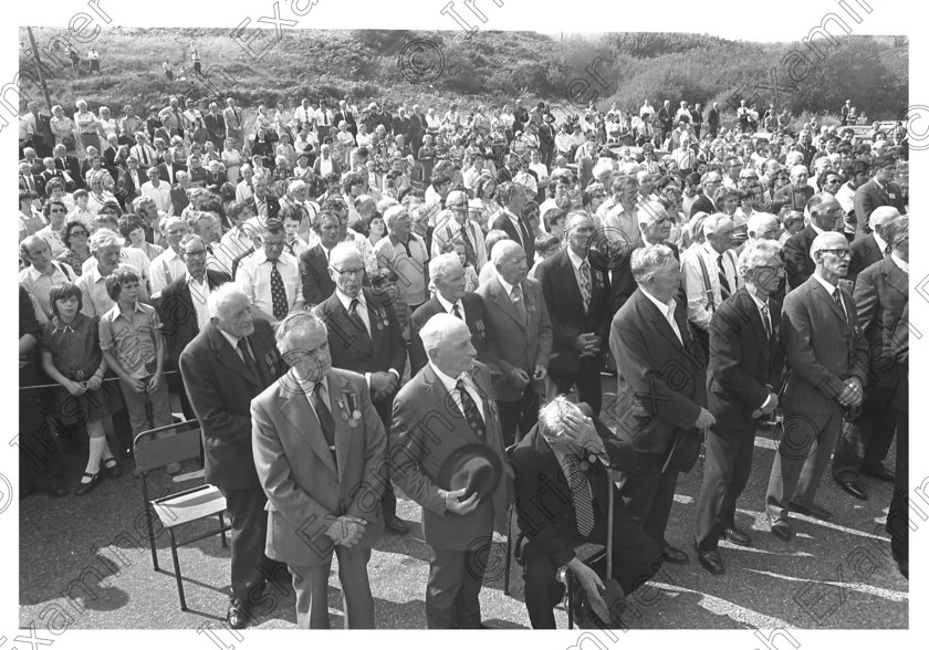 1071371 
 Beal Na Blath ceremonies 22/8/76 1976 
ref no 204/193