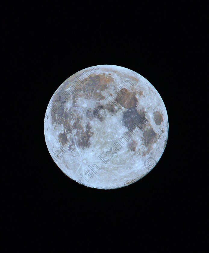 DSC 6694 
 The first full moon of 2025, the Wolf Moon. Taken from Dublin Airport.