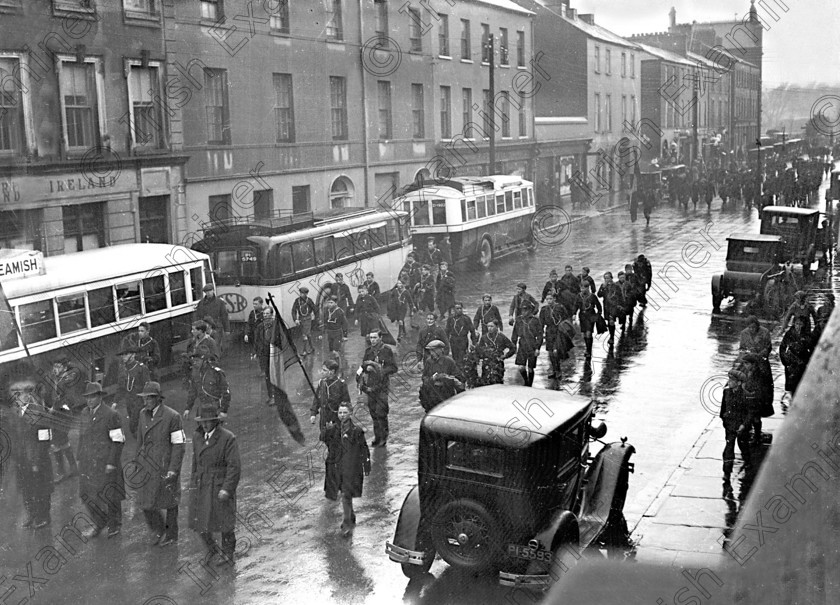 856154 856154(1) 
 Clonmult ambush anniversary procession passing through Main Street, Midleton, Co Cork 26/02/1935

Ref. 477B Old black and white I.R.A. Irish War of Independence
